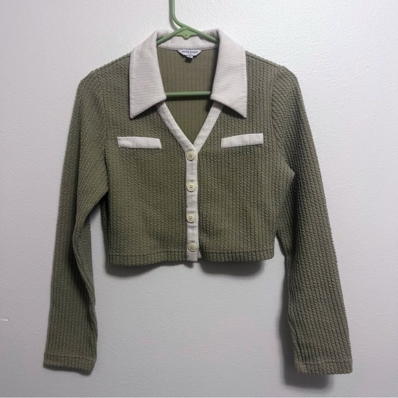 Petite Studio NYC Monroe Cardigan/Top - Picture 8 of 11